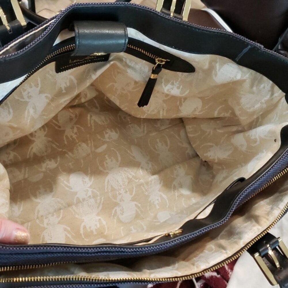 India Hicks Duchess of Windsor Laptop/Briefcase Leather Trim Handles - Picture 12 of 15
